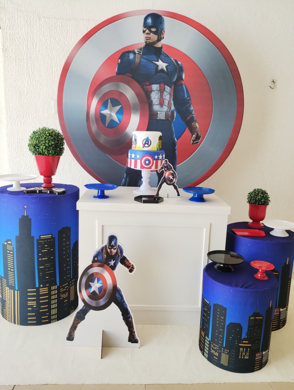 Kit Pegue E Monte Capitão América - Premium - Neide Locações pegue e Monte 