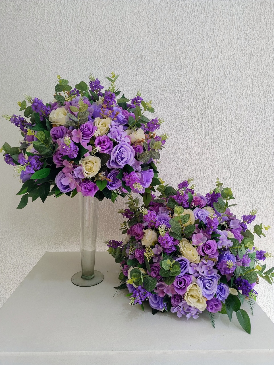 Arranjo  Permanente de Flores Artificiais Branco E Lilás Tamanho P - Neide Locações pegue e Monte 