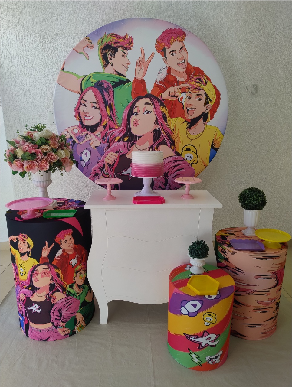 Kit Pegue E Monte Grupo dos Rosa Com Emilly Vick - Premium - Neide Locações pegue e Monte 