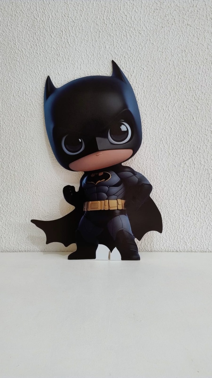Displays de Chão E de Mesa Batman Cute / Baby - Neide Locações pegue e Monte 