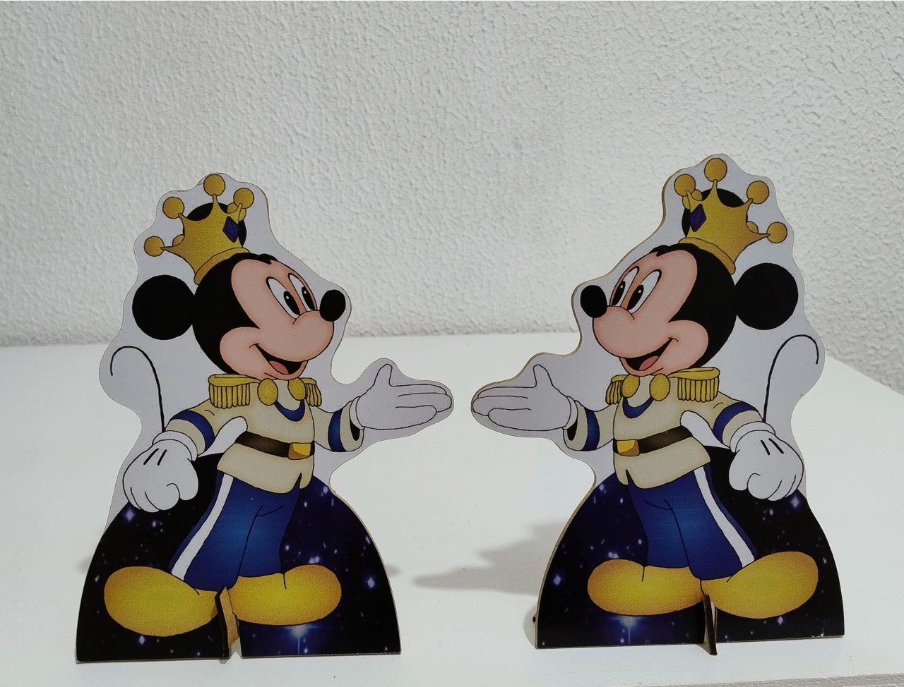 Display Mickey Realeza - Neide Locações pegue e Monte 