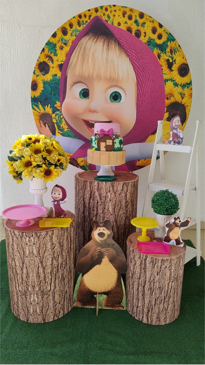 Kit Pegue E Monte Masha Com Displays E Escadinha Para Lembrancinhas Versão Urso - Clássico - Neide Locações pegue e Monte 