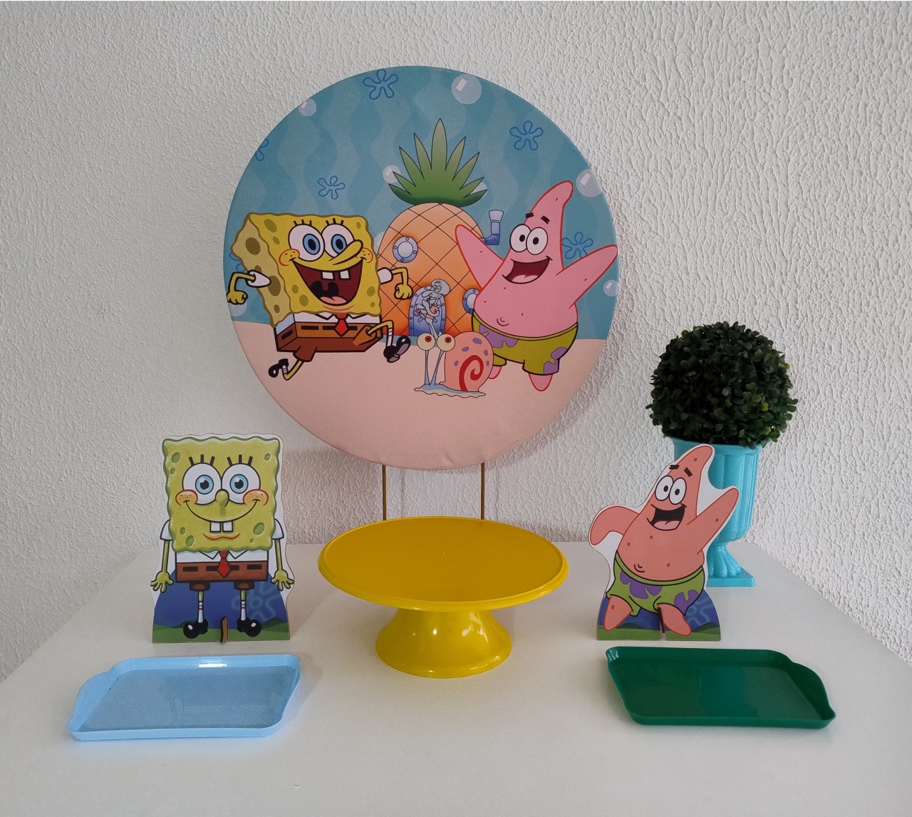 Mini Kit - Festa Na Mesa - Bob Esponja - Neide Locações pegue e Monte 