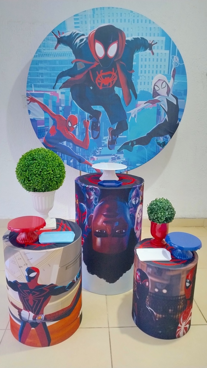 Kit Pegue E Monte - Homem Aranha No Aranhaverso - Miles Morales - Tradicional - Neide Locações pegue e Monte 