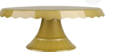 Suporte de Doces Babado Dourado - Neide Locações pegue e Monte 