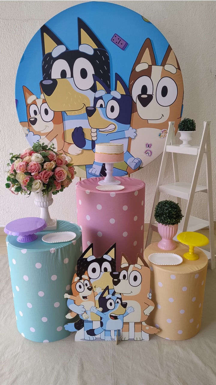 Kit Pegue E Monte Menina Bluey Com Escadinha Para Lembrancinha E Display - Clássico - Neide Locações pegue e Monte 