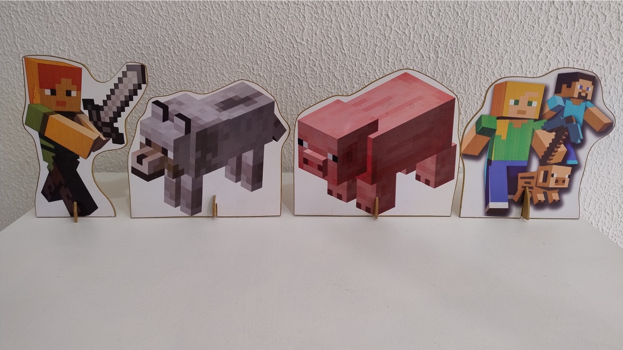 Displays de Mesa Minecraft - Neide Locações pegue e Monte 