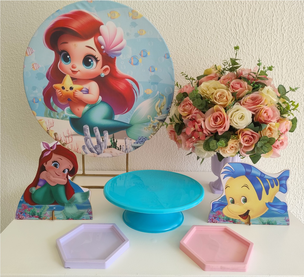 Mini Kit - Festa Na Mesa ‐ Ariel Pequena Sereia Cute - Neide Locações pegue e Monte 