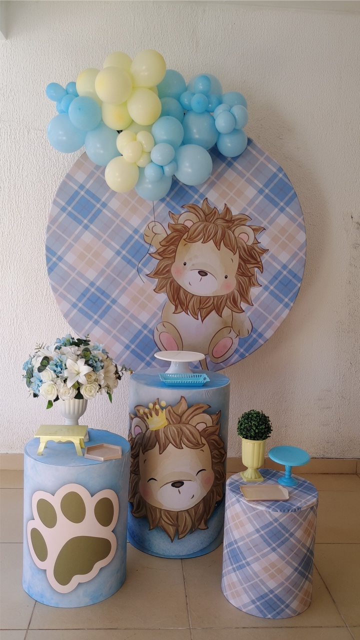 Kit Pegue E Monte Chá de Bebê Menino Leão Xadrez Com Balões - Tradicional - Neide Locações pegue e Monte 