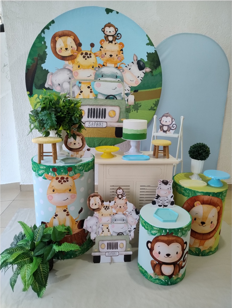 Kit Pegue E Monte Jipe Safari Menino Com Cubo Baby - Luxo - Neide Locações pegue e Monte 