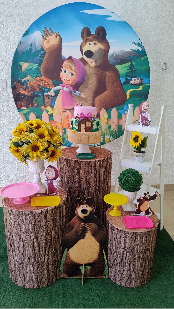 Kit Pegue E Monte Masha E O Urso Com Displays Versão Urso E Escadinha Para Lembrancinha - Clássico - Neide Locações pegue e Monte 