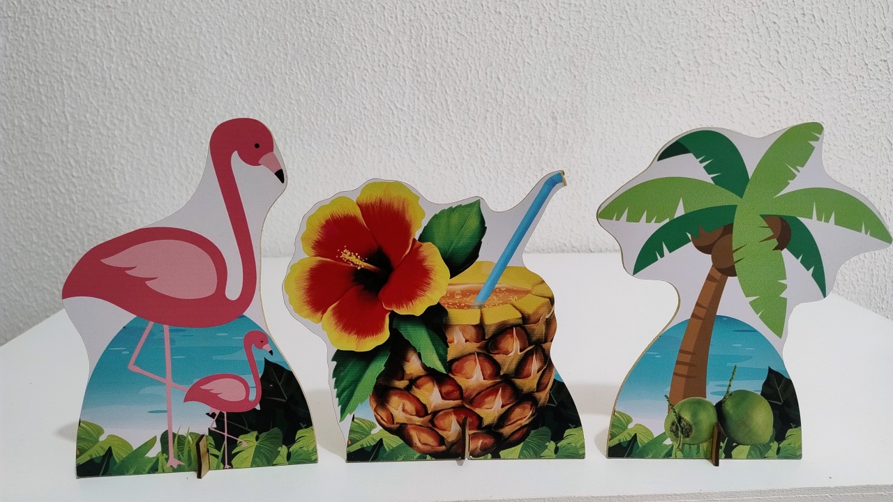 Displays de Mesa Tardezinha Flamingo - Neide Locações pegue e Monte 