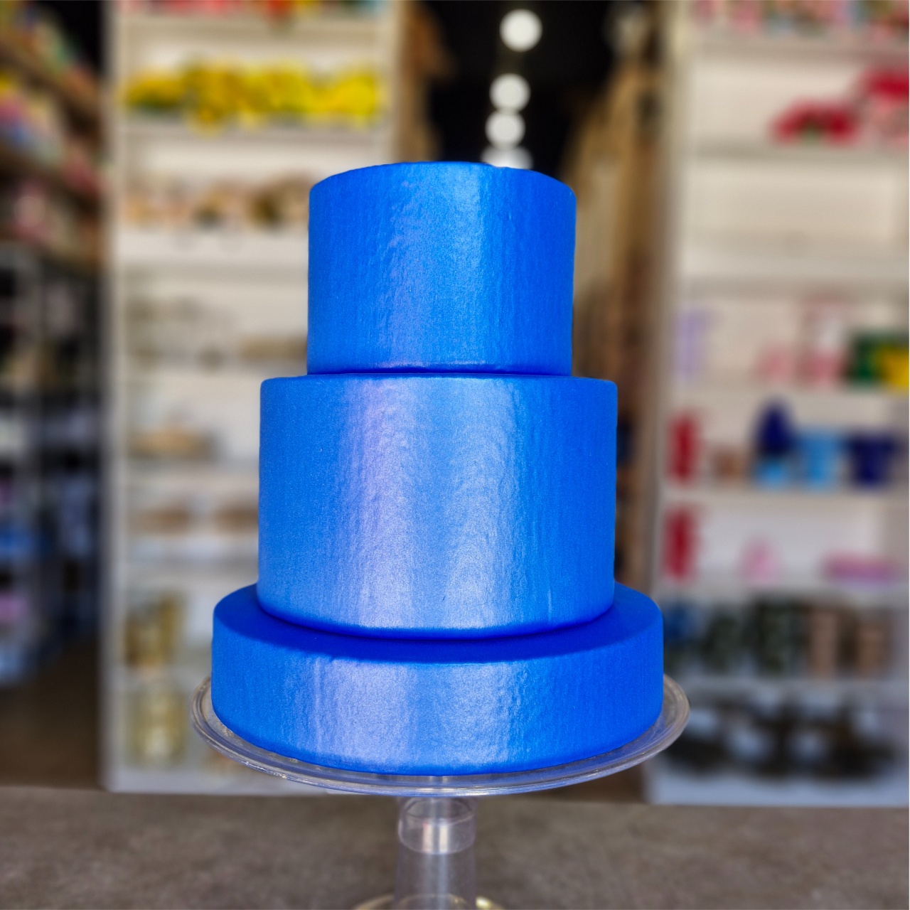 Alugue Bolo Fake Azul 3 Andares - Tallentos Decorações 