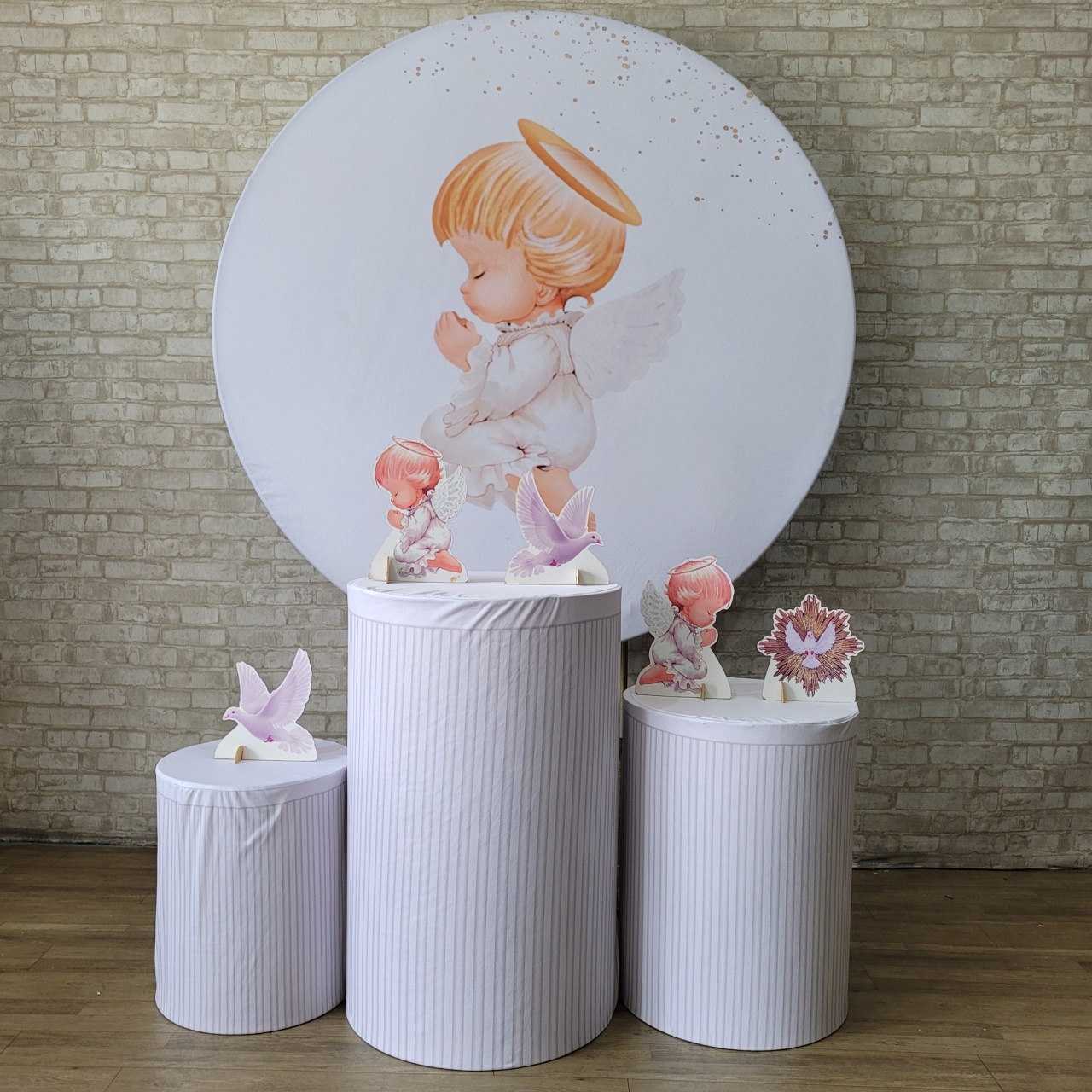 Alugue Tema Para Festa Decoração Batizado Tecido ( Modelo 4 ) - Tallentos Decorações 