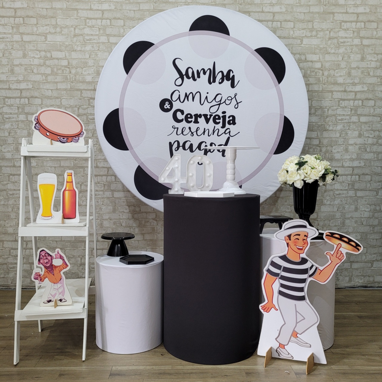 Alugue Tema Para Festa Decoração Samba Tecido ( Modelo 2 ) - Tallentos Decorações 
