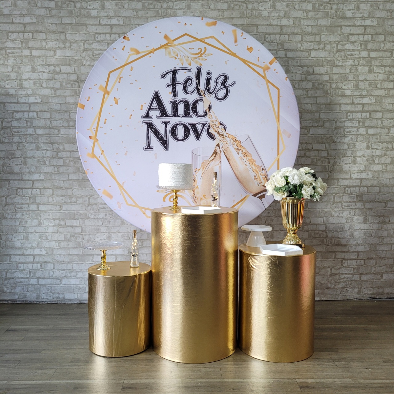 Alugue Tema Para Festa Decoração Ano Novo Tecido ( Modelo 6 ) - Tallentos Decorações 