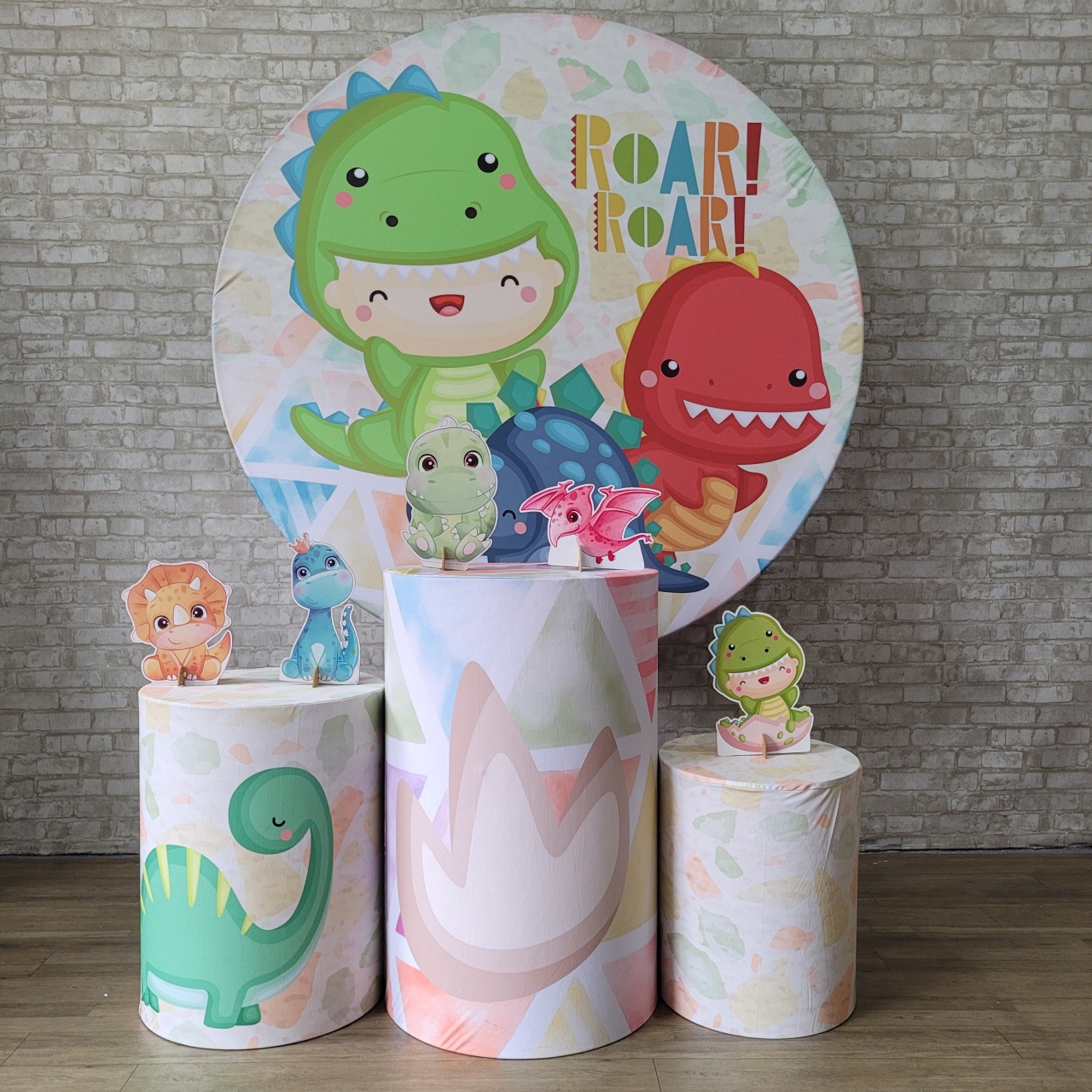 Alugue Tema Para Festa Decoração Dino Baby Tecido ( Modelo 5 ) - Tallentos Decorações 