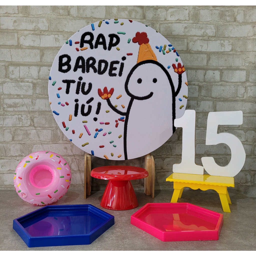 Alugue Tema Para Festa Na Mesa Decoração Flork - Tallentos Decorações 