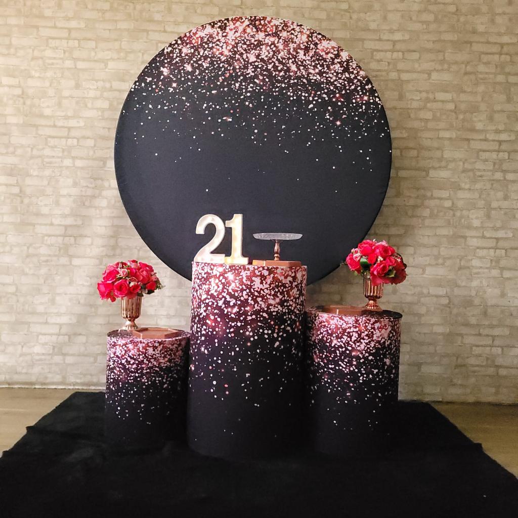 Alugue Tema Para Festa Decoração Glitter Rosa Tecido ( Modelo 2 ) - Tallentos Decorações 