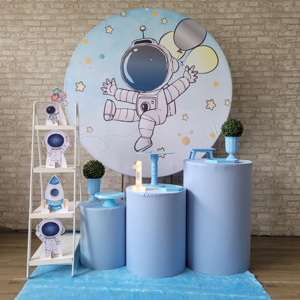 Alugue Tema Para Festa Decoração Astronauta Tecido ( Modelo 2 ) - Tallentos Decorações 