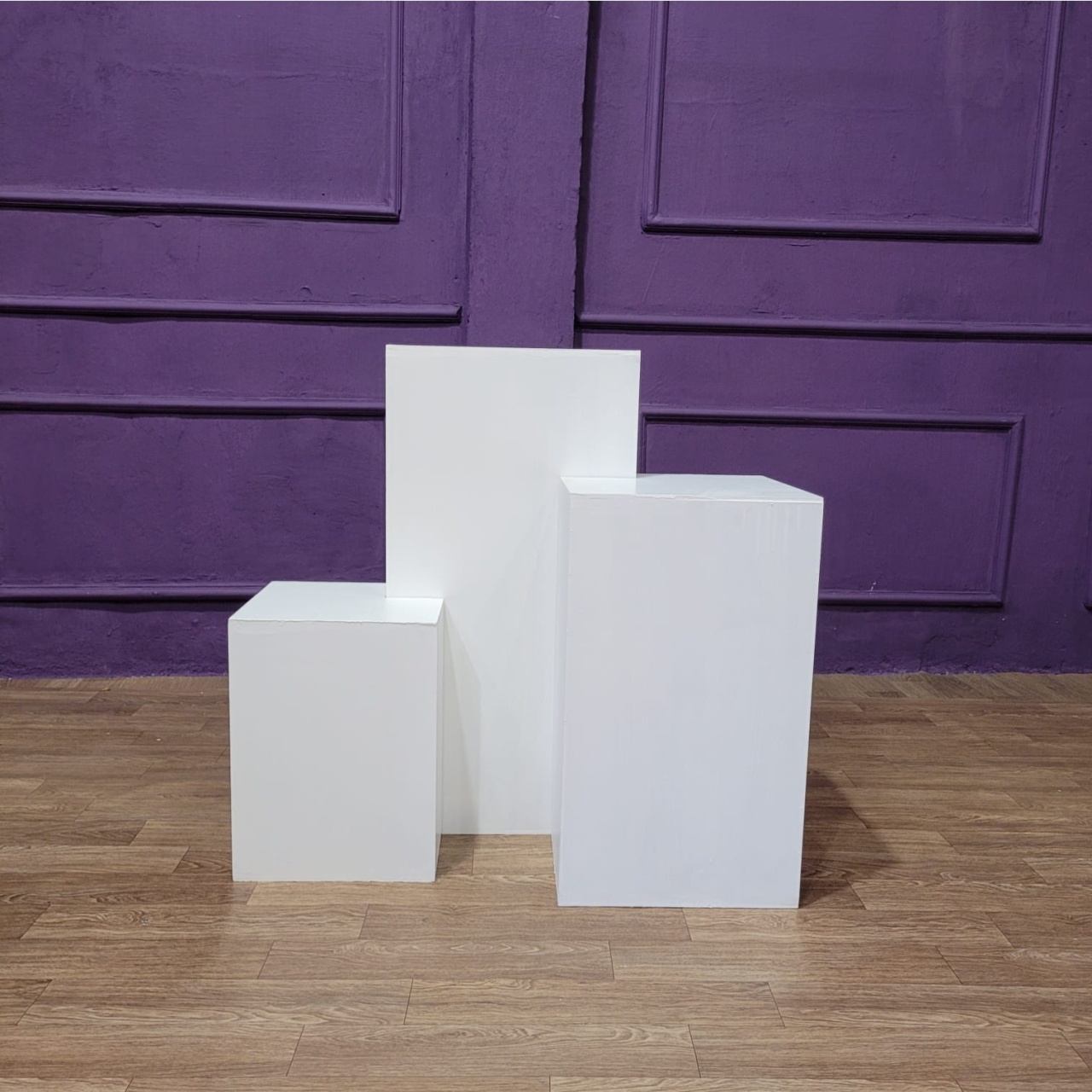 Alugue Trio de Cubos Descontruido Branco - Tallentos Decorações 