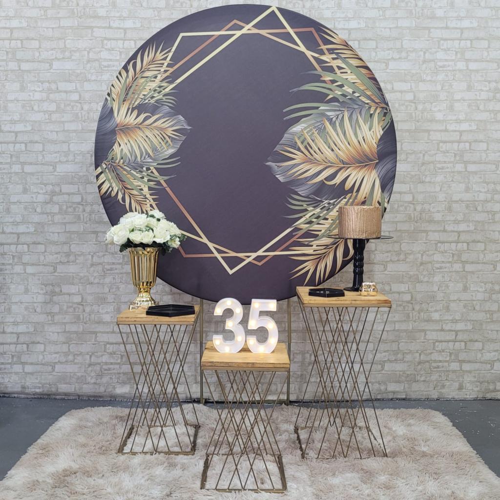 Alugue Tema Para Festa Decoração Flores Preto Tecido ( Modelo 3 ) - Tallentos Decorações 