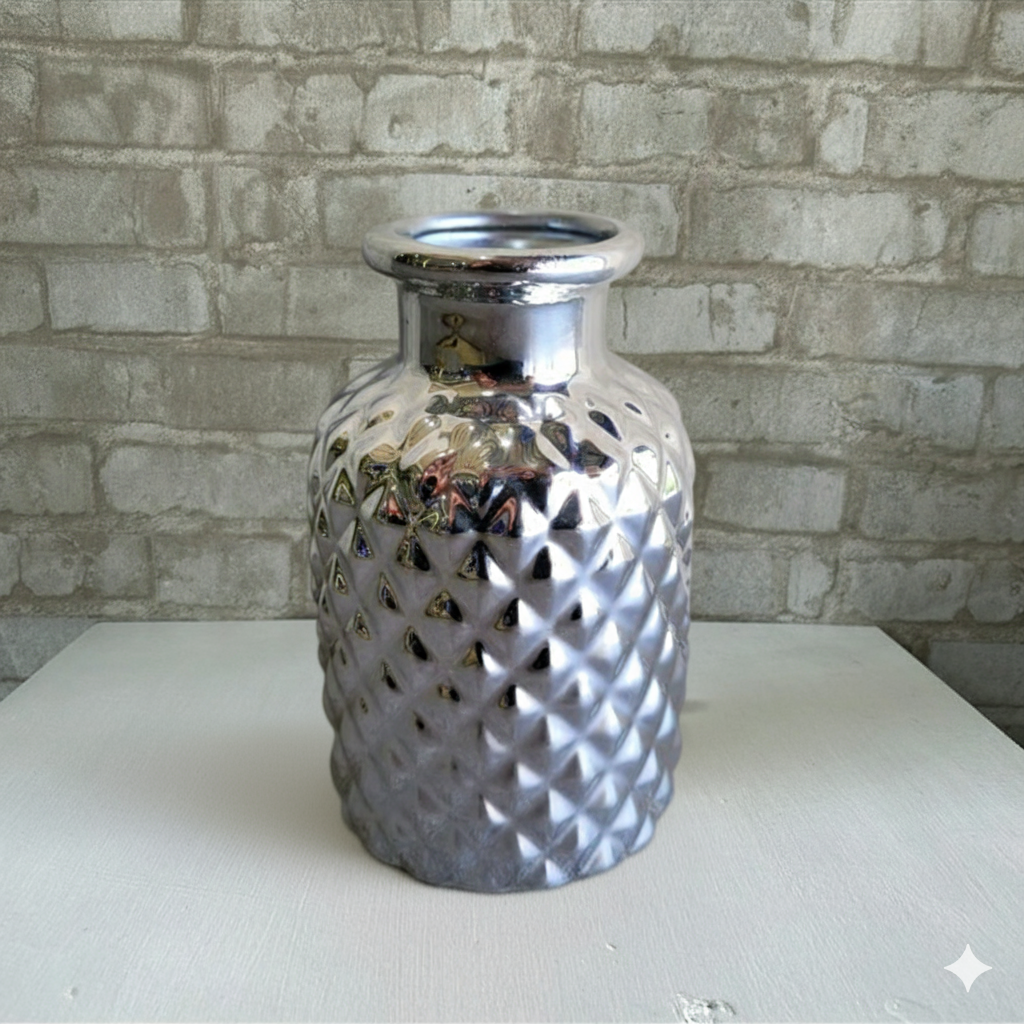 Alugue Mini Vaso de Porcelana Prata - Prata - Tallentos Decorações 