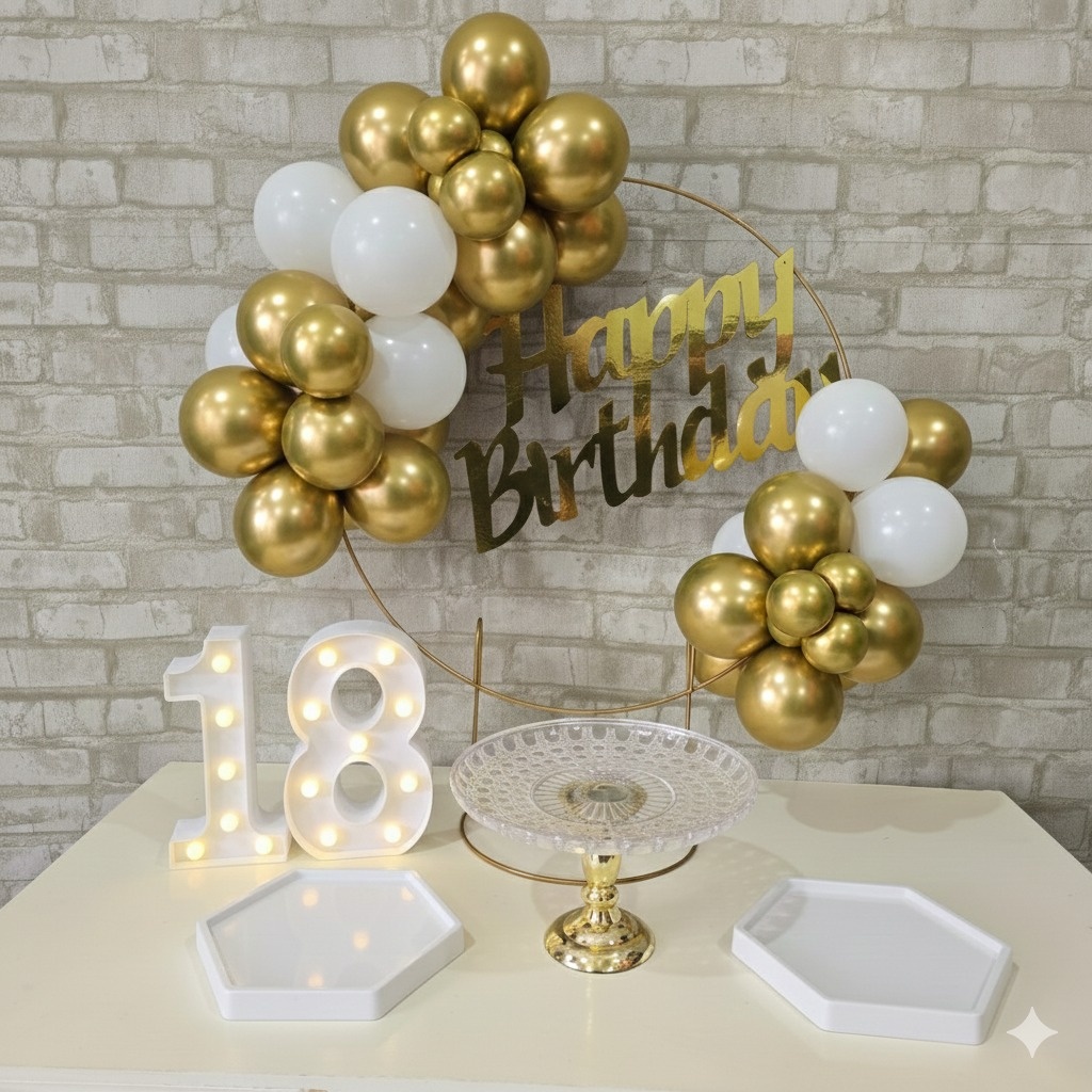 Alugue Tema Para Festa Na Mesa Decoração Happy Dourado Com Branco - Tallentos Decorações 