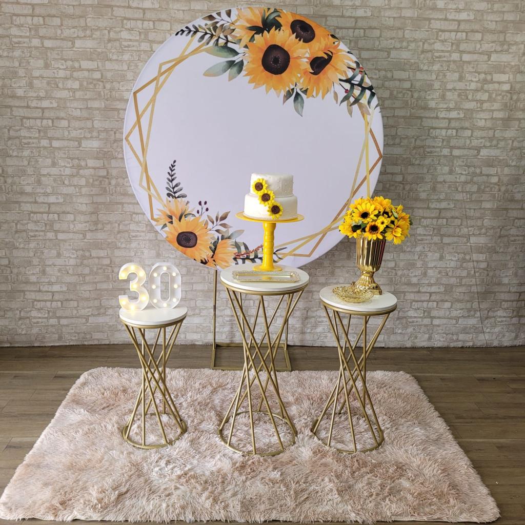 Alugue Tema Para Festa Decoração Girassol Tecido ( Modelo 2 ) - Tallentos Decorações 