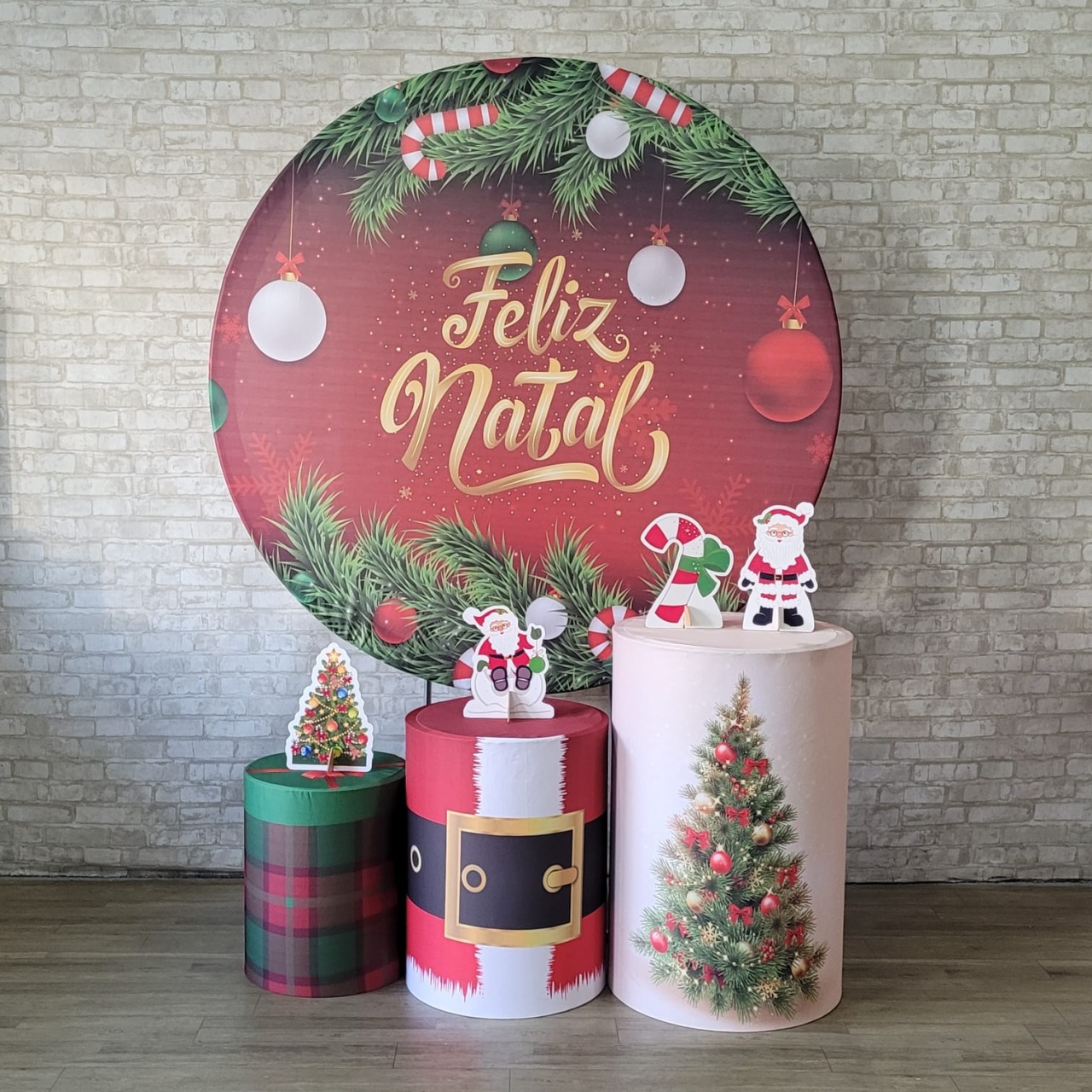 Alugue Tema Para Festa Decoração Natal Tecido ( Modelo 3 ) - Tallentos Decorações 