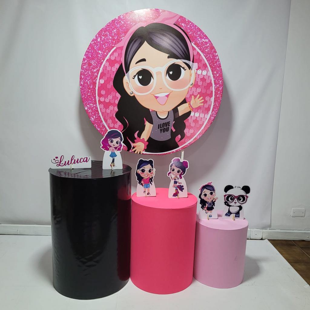 Alugue Tema Para Festa Decoração Luluca Banner ( Modelo 1 ) - Tallentos Decorações 