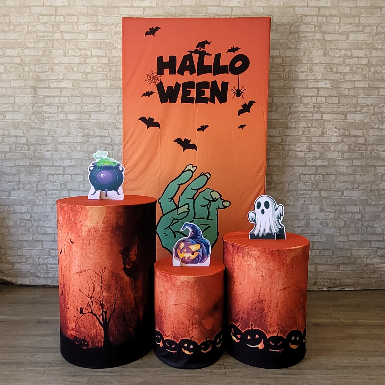 Alugue Tema Para Festa Decoração Halloween (Modelo 22) - Tallentos Decorações 