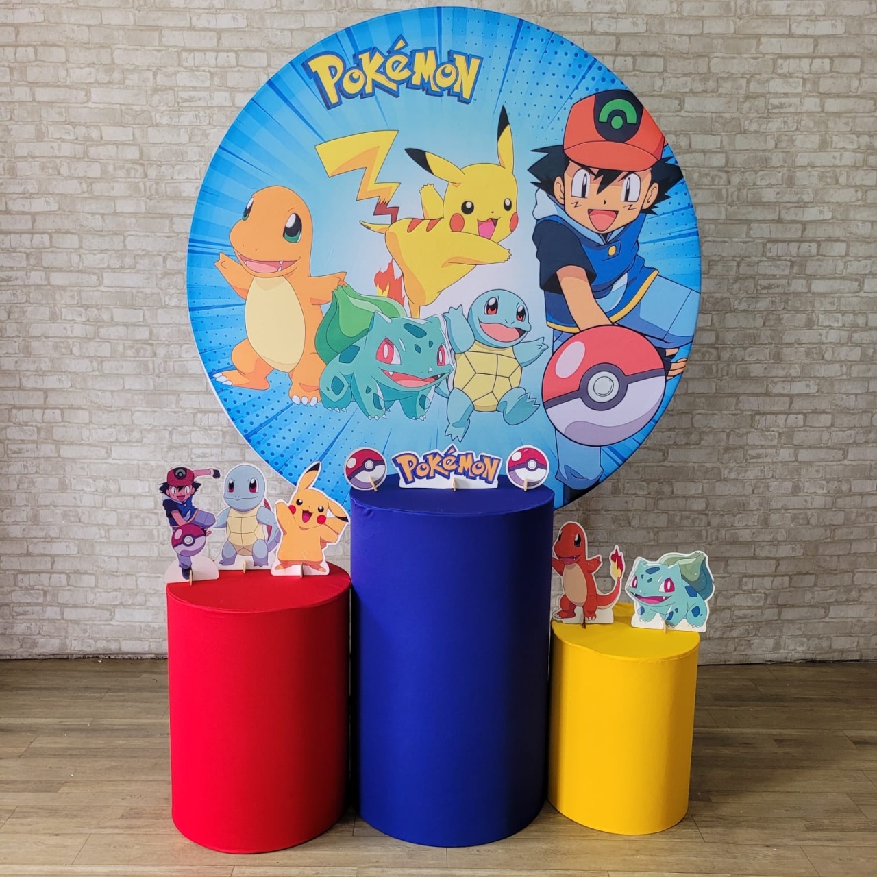 Alugue Tema Para Festa Decoração Pokémon Tecido ( Modelo 1 ) - Tallentos Decorações 