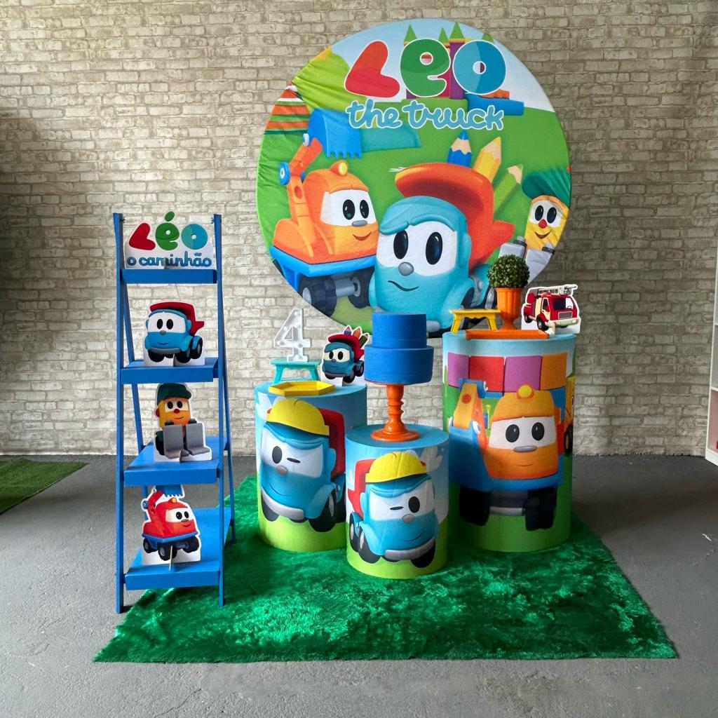 Alugue Tema Para Festa Decoração Leo Caminhão Tecido ( Modelo 2 ) - Tallentos Decorações 