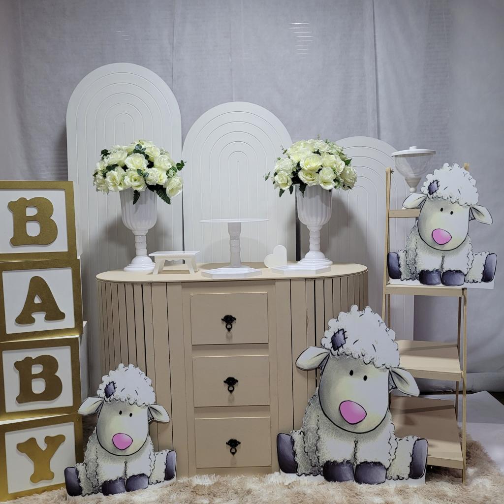 Alugue Tema Para Festa Decoração Ovelhinha Tecido ( Modelo 4 ) - Tallentos Decorações 