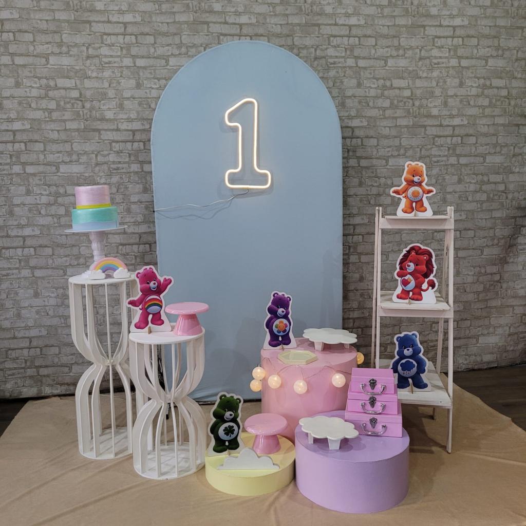 Alugue Tema Para Festa Decoração Ursinhos Carinhosos Tecido ( Modelo 3 ) - Tallentos Decorações 