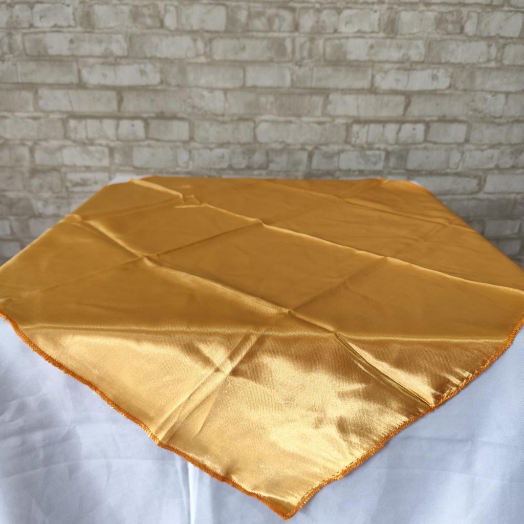 Alugue Cobre Mancha Dourado - Dourado - Tallentos Decorações 