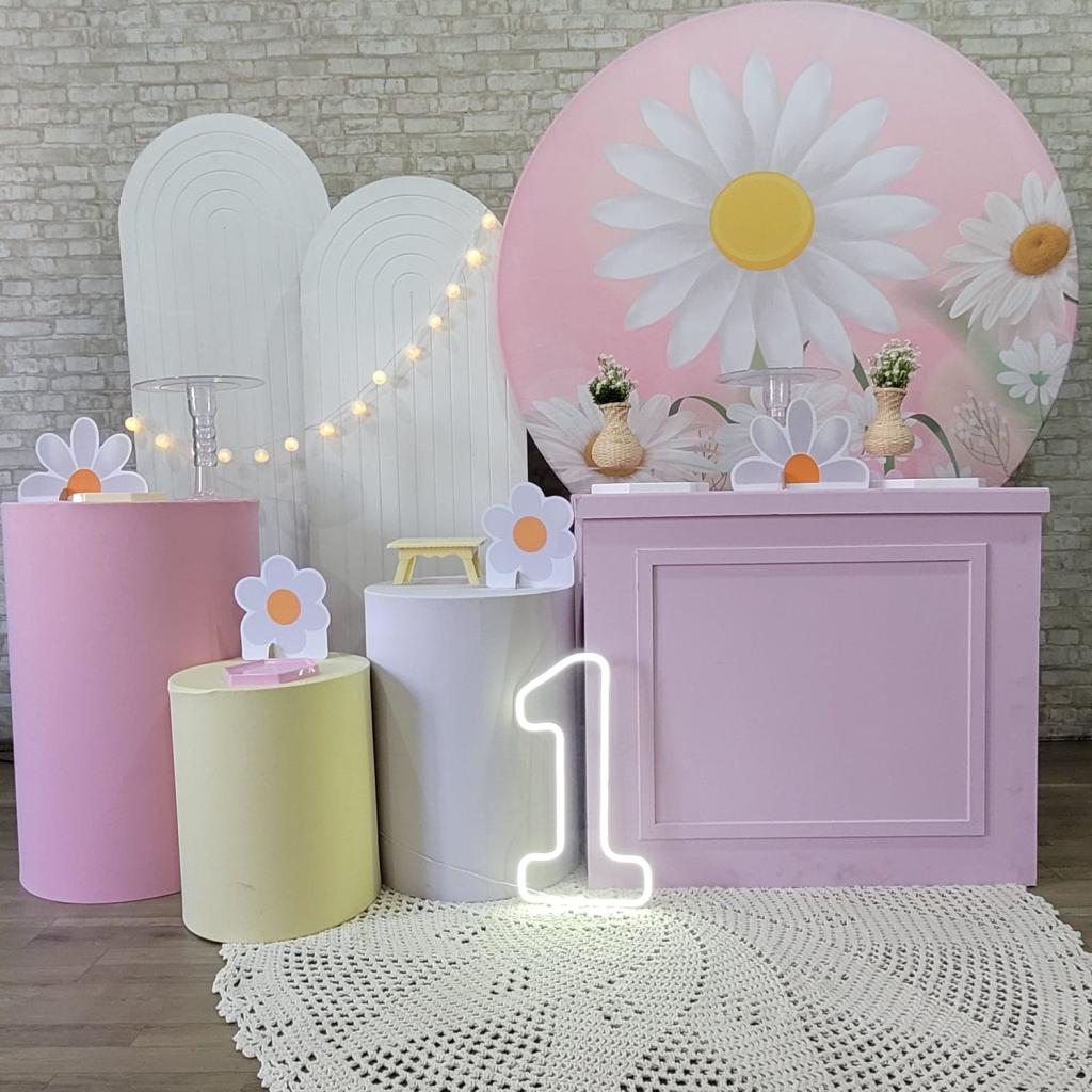 Alugue Tema Para Festa Decoração Margarida Tecido ( Modelo 3 ) - Tallentos Decorações 