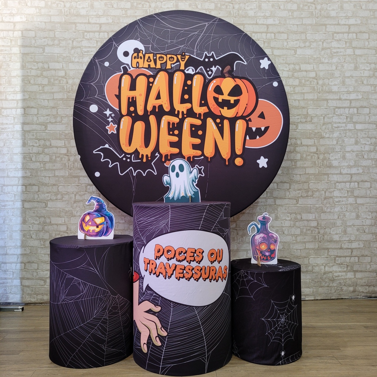 Alugue Tema Para Festa Decoração Halloween (Modelo 25) - Tallentos Decorações 