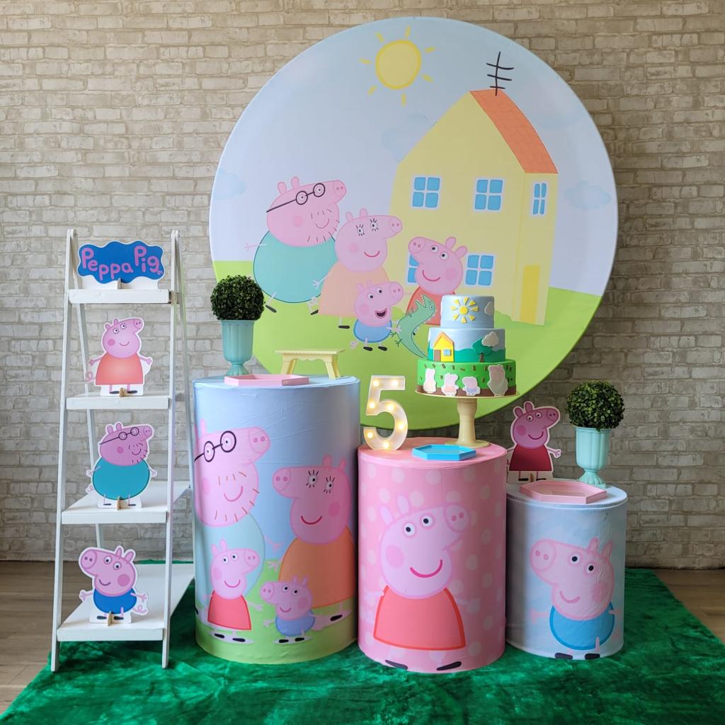 Alugue Tema Para Festa Decoração Peppa Pig Tecido ( Modelo 3 ) - Tallentos Decorações 