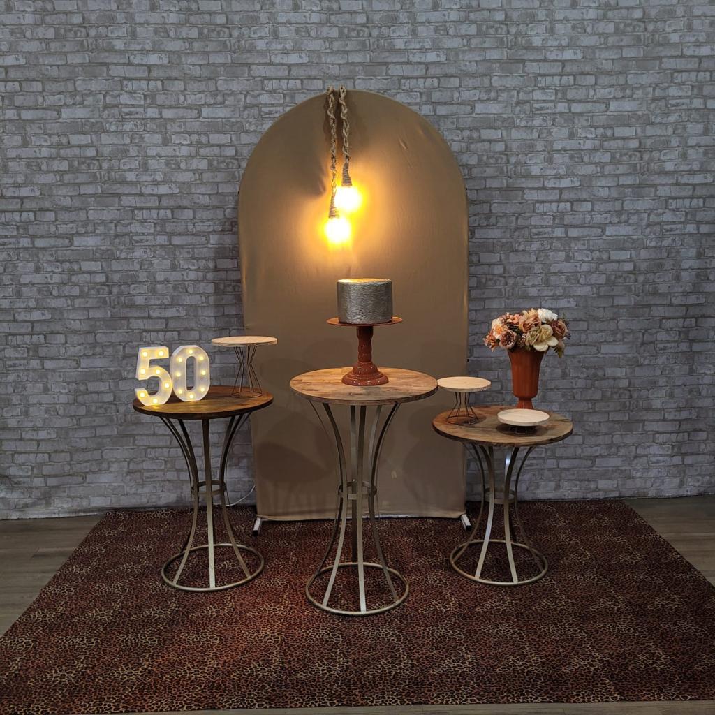 Alugue Tema Para Festa Decoração Happy Onça Tecido ( Modelo 2 ) - Tallentos Decorações 