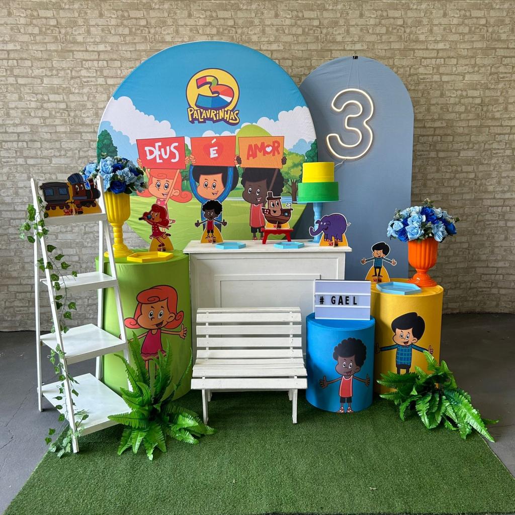 Alugue Tema Para Festa Decoração 3 Palavrinhas Tecido ( Modelo 3 ) - Tallentos Decorações 