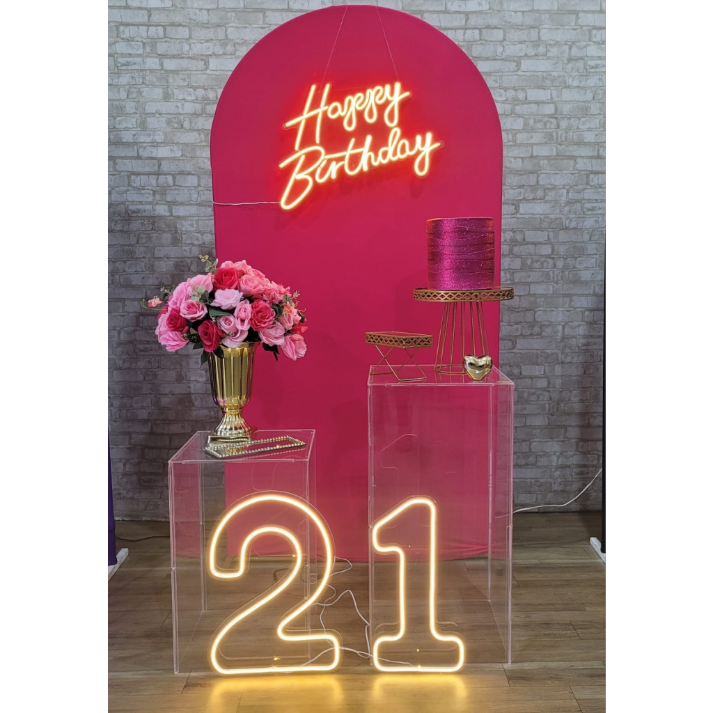 Alugue Tema Para Festa Decoração Happy Rosa Pink Tecido ( Modelo 1 ) - Tallentos Decorações 