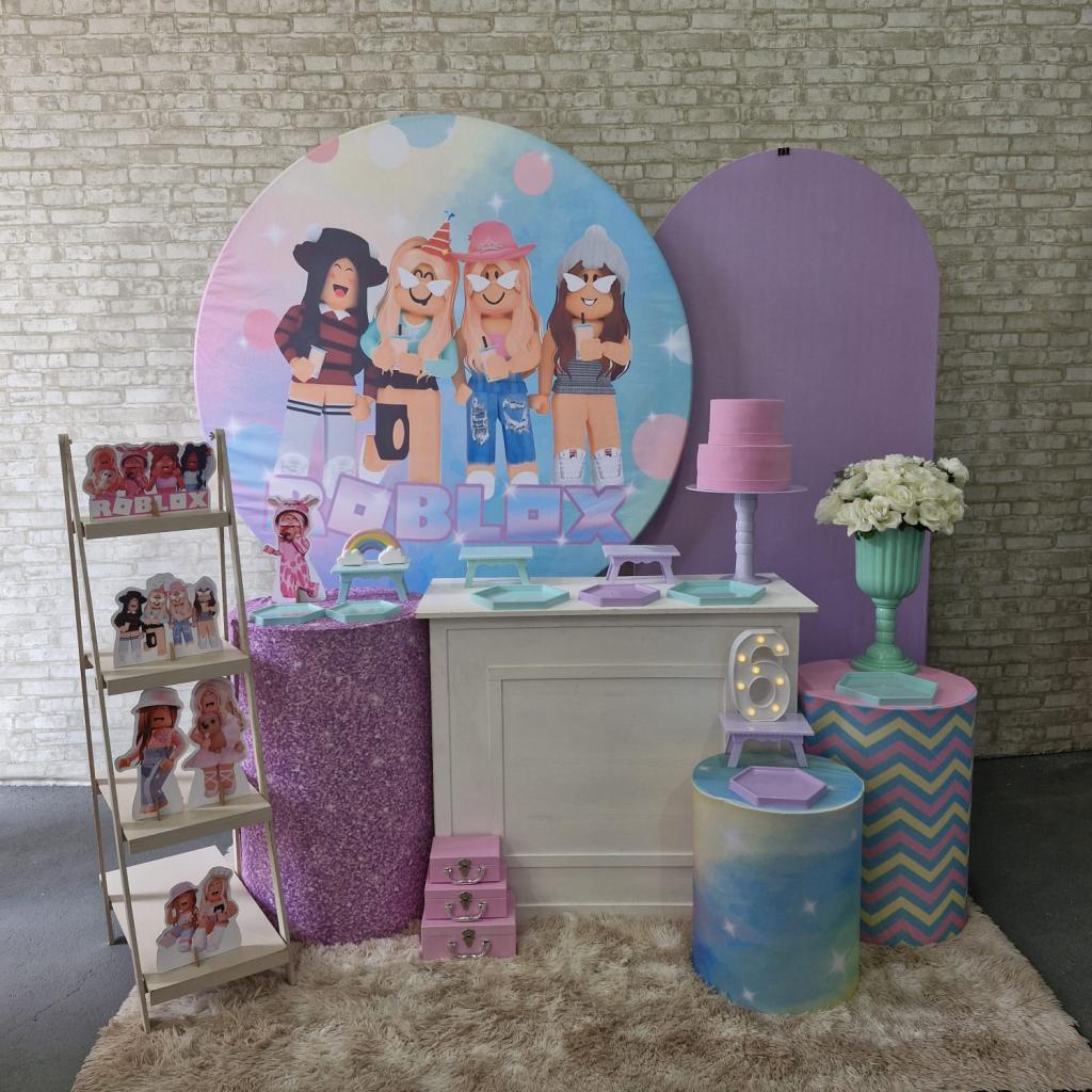 Alugue Tema Para Festa Decoração Roblox Feminino Tecido ( Modelo 3 ) - Tallentos Decorações 