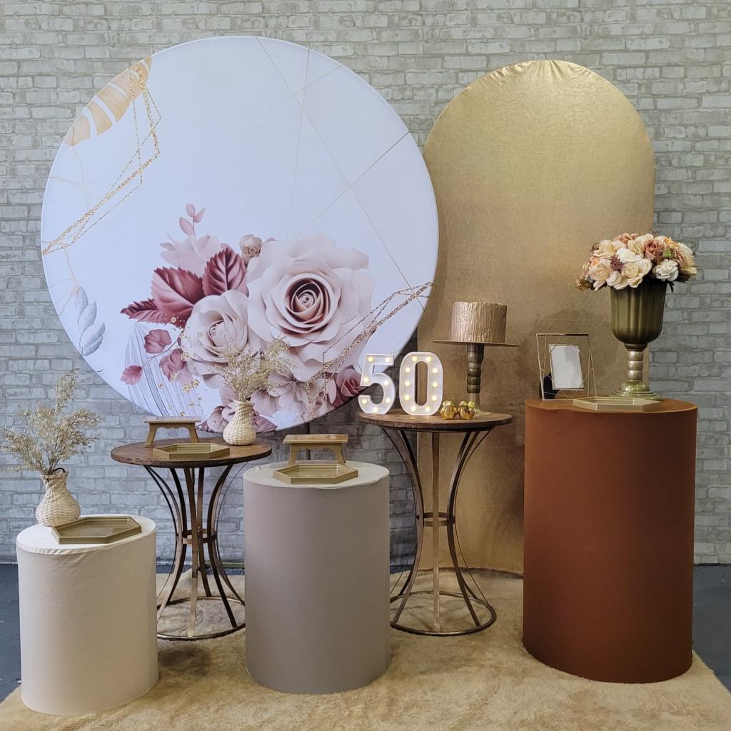 Alugue Tema Para Festa Decoração Flores Nude Tecido ( Modelo 3 ) - Tallentos Decorações 