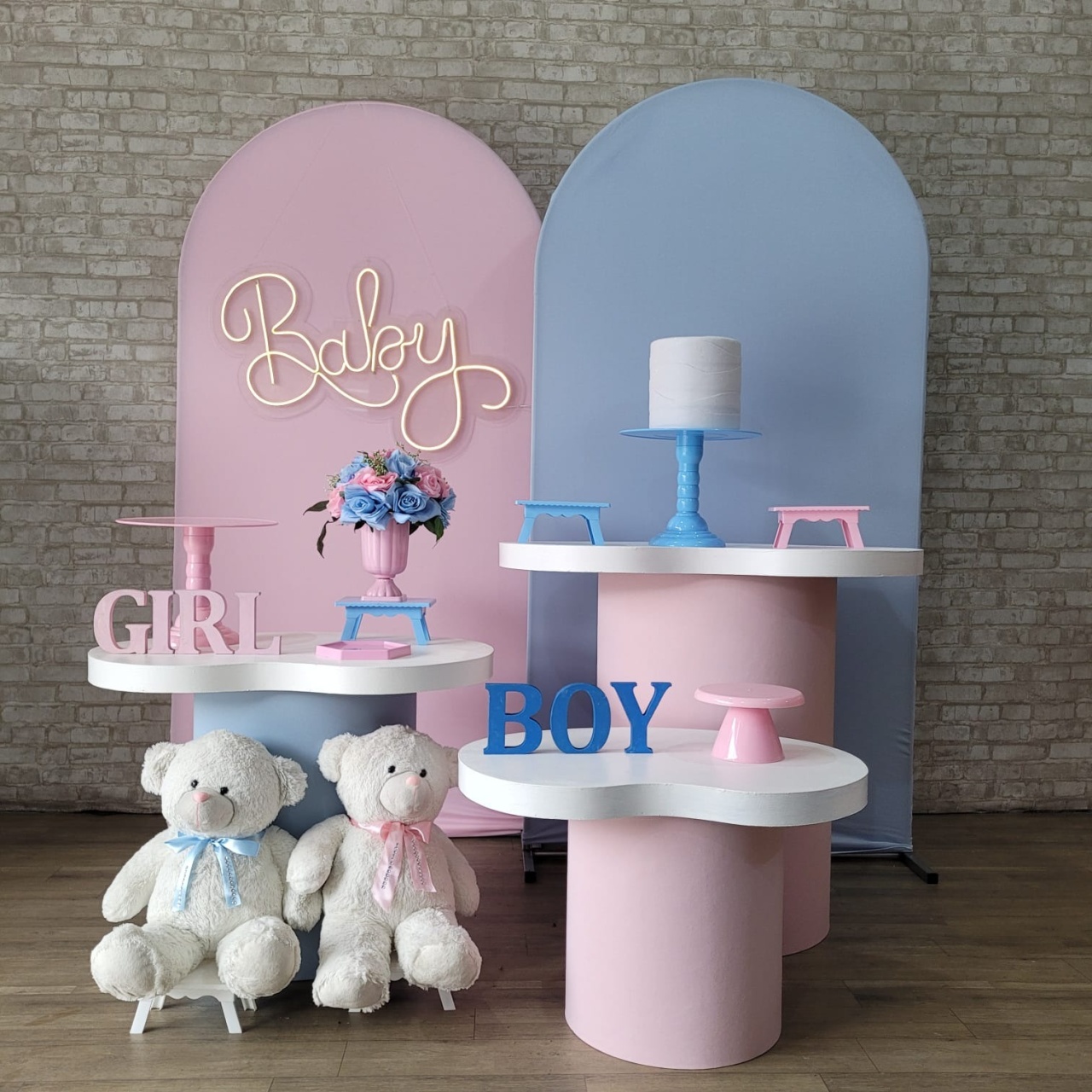 Alugue Tema Para Festa Decoração Chá Revelação Rosa E Azul Tecido ( Modelo 1 ) - Tallentos Decorações 