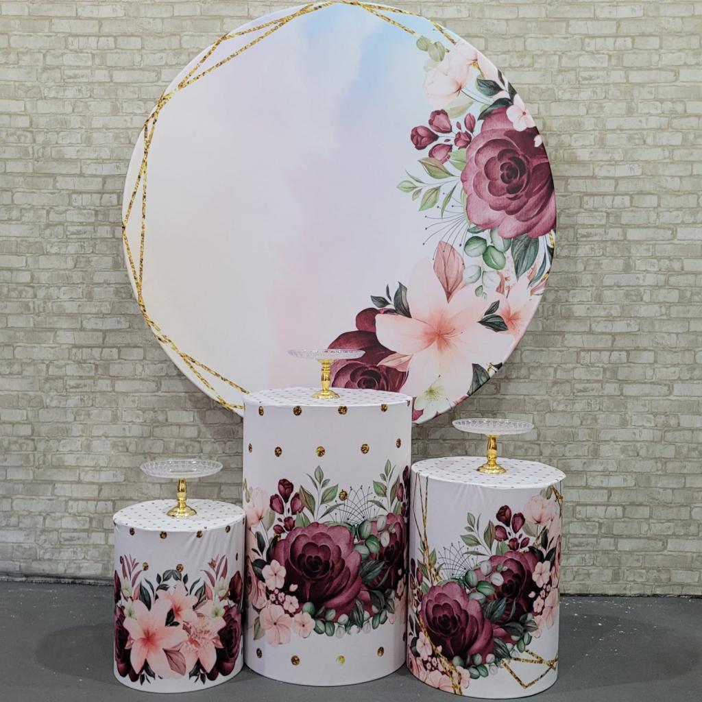 Alugue Tema Para Festa Decoração Flores Vinho Tecido ( Modelo 1 ) - Tallentos Decorações 