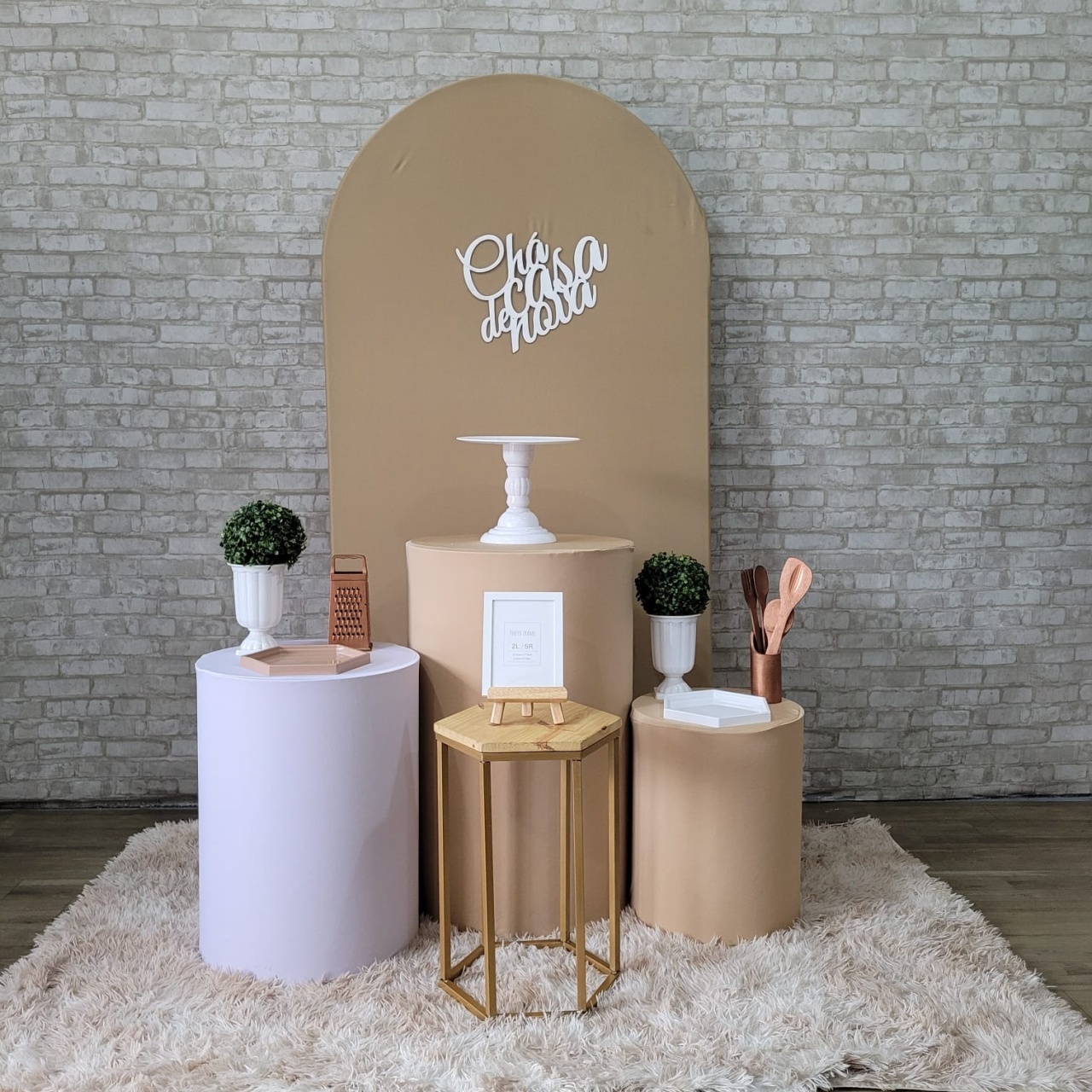 Alugue Tema Para Festa Decoração Chá de Casa Nova Tecido ( Modelo 10 ) - Tallentos Decorações 