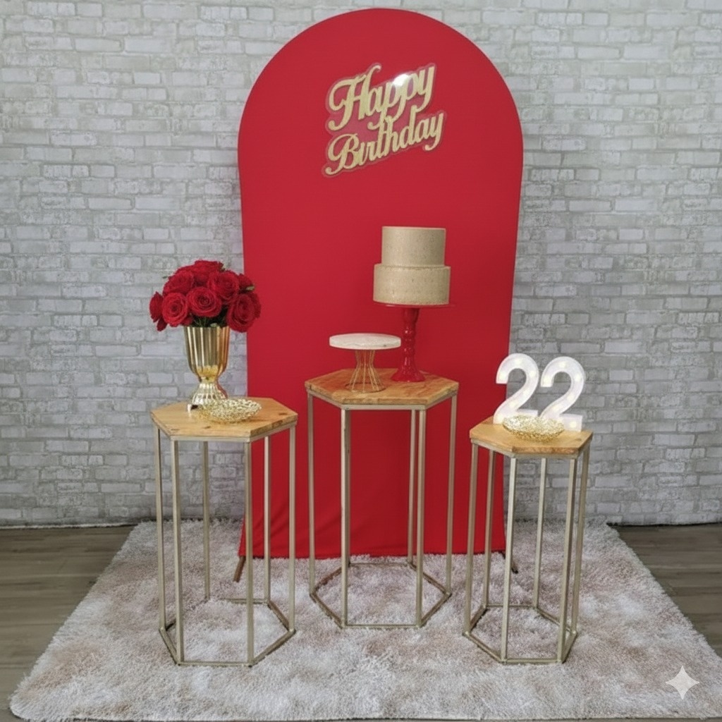 Alugue Tema Para Festa Decoração Happy Vermelho Tecido ( Modelo 2 ) - Tallentos Decorações 