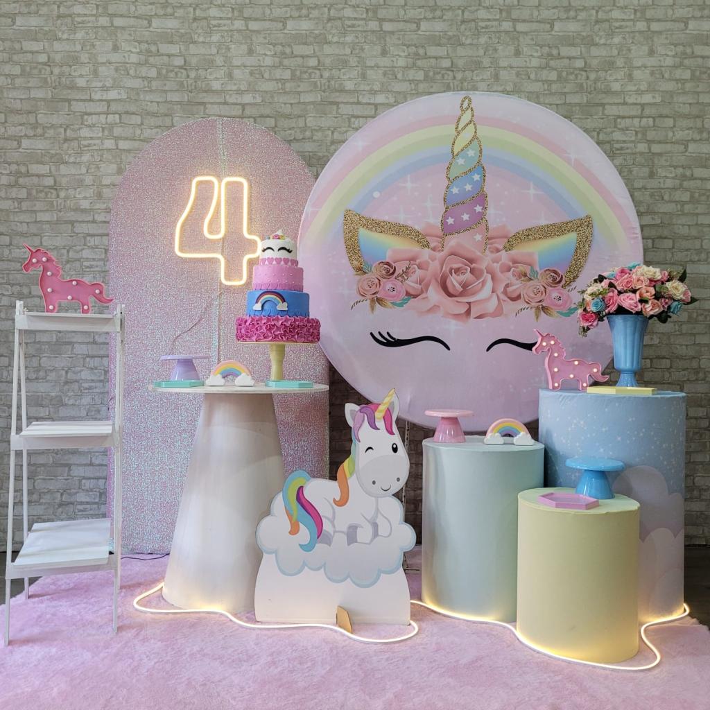 Alugue Tema Para Festa Decoração Unicórnio Tecido ( Modelo 5 ) - Tallentos Decorações 